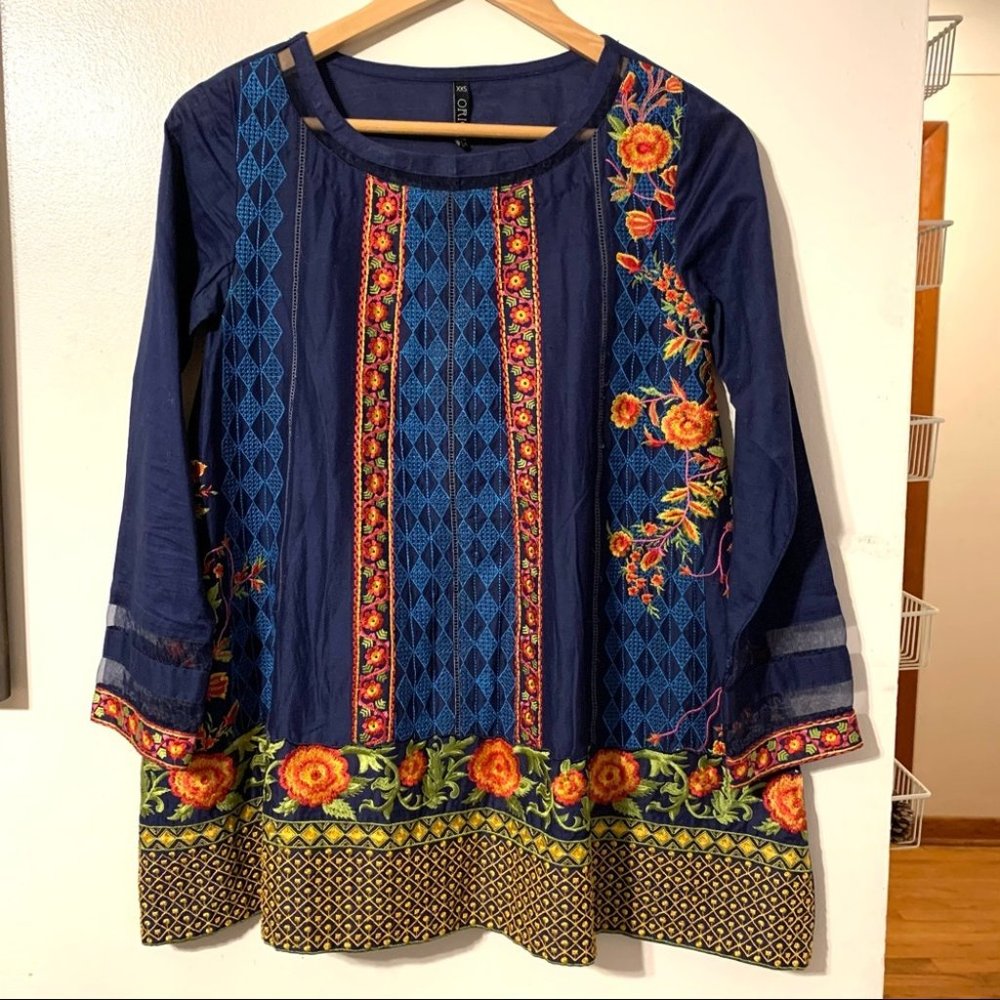 ORIGINS Embroidered Semi Tunic Floral Top Sz XXS